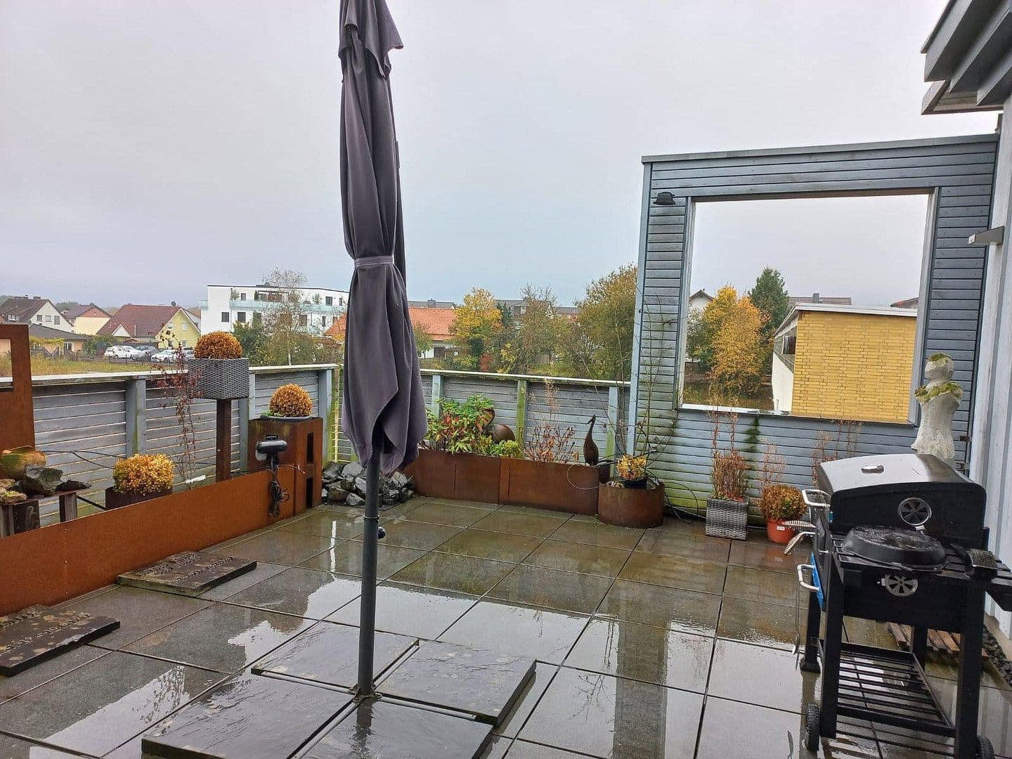 Predaj domu 800 m², pozemek 1.600 m², Hessisch Lichtenau, Hesensko Predaj domu 800 m², pozemek 1.600 m², Hessisch Lichtenau, Hesensko