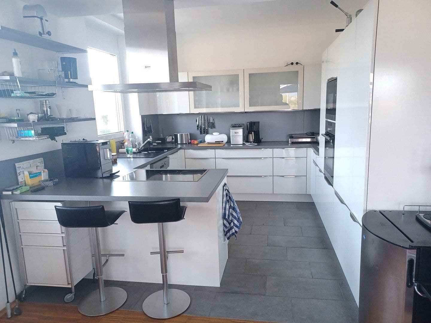 Predaj domu 800 m², pozemek 1.600 m², Hessisch Lichtenau, Hesensko Predaj domu 800 m², pozemek 1.600 m², Hessisch Lichtenau, Hesensko