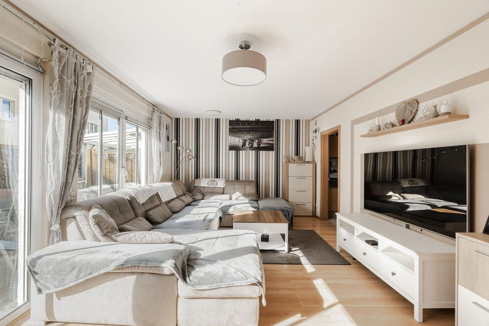 Predaj domu 137 m², pozemek 156 m², Ludwigsfelde, Brandenbursko Predaj domu 137 m², pozemek 156 m², Ludwigsfelde, Brandenbursko