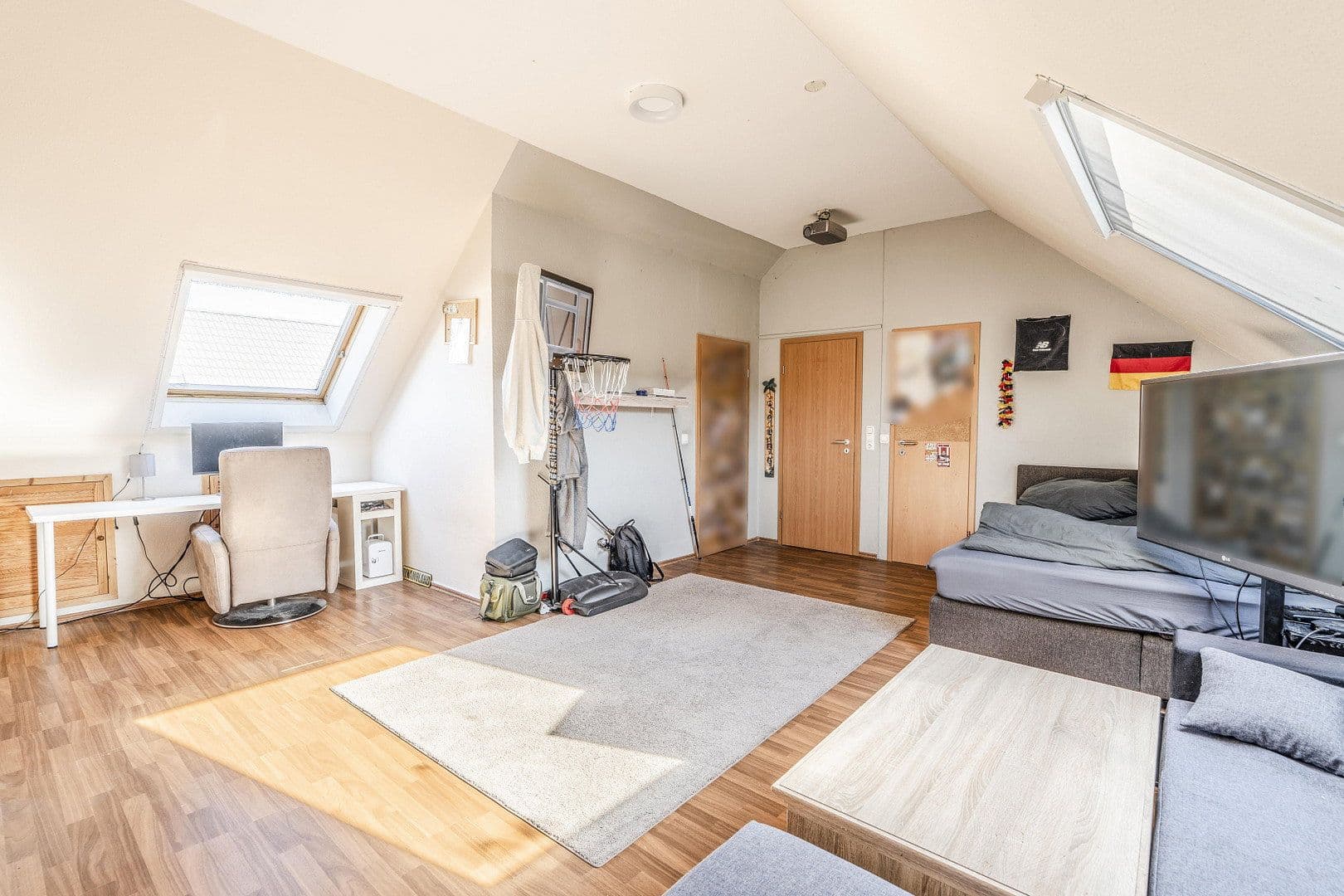 Predaj domu 137 m², pozemek 156 m², Ludwigsfelde, Brandenbursko Predaj domu 137 m², pozemek 156 m², Ludwigsfelde, Brandenbursko