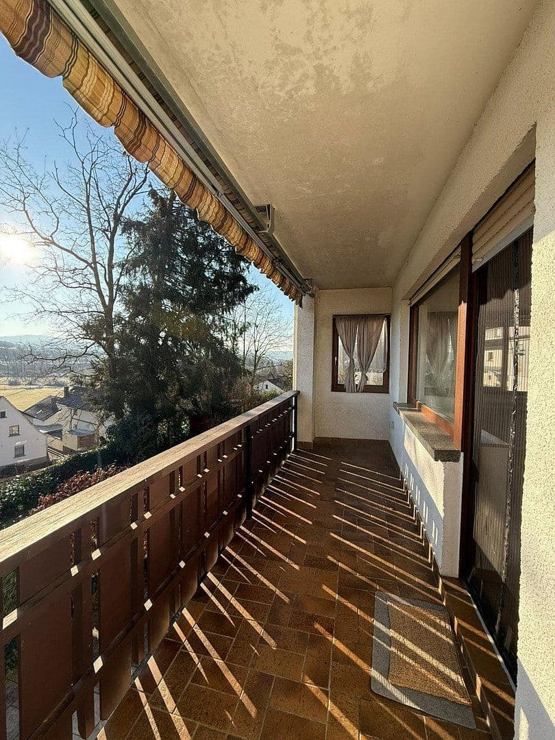 Prenájom bytu 3-izbový 82 m², Zum Traroth 12a, Bad Soden-Salmünster, Hesensko Prenájom bytu 3-izbový 82 m², Zum Traroth 12a, Bad Soden-Salmünster, Hesensko