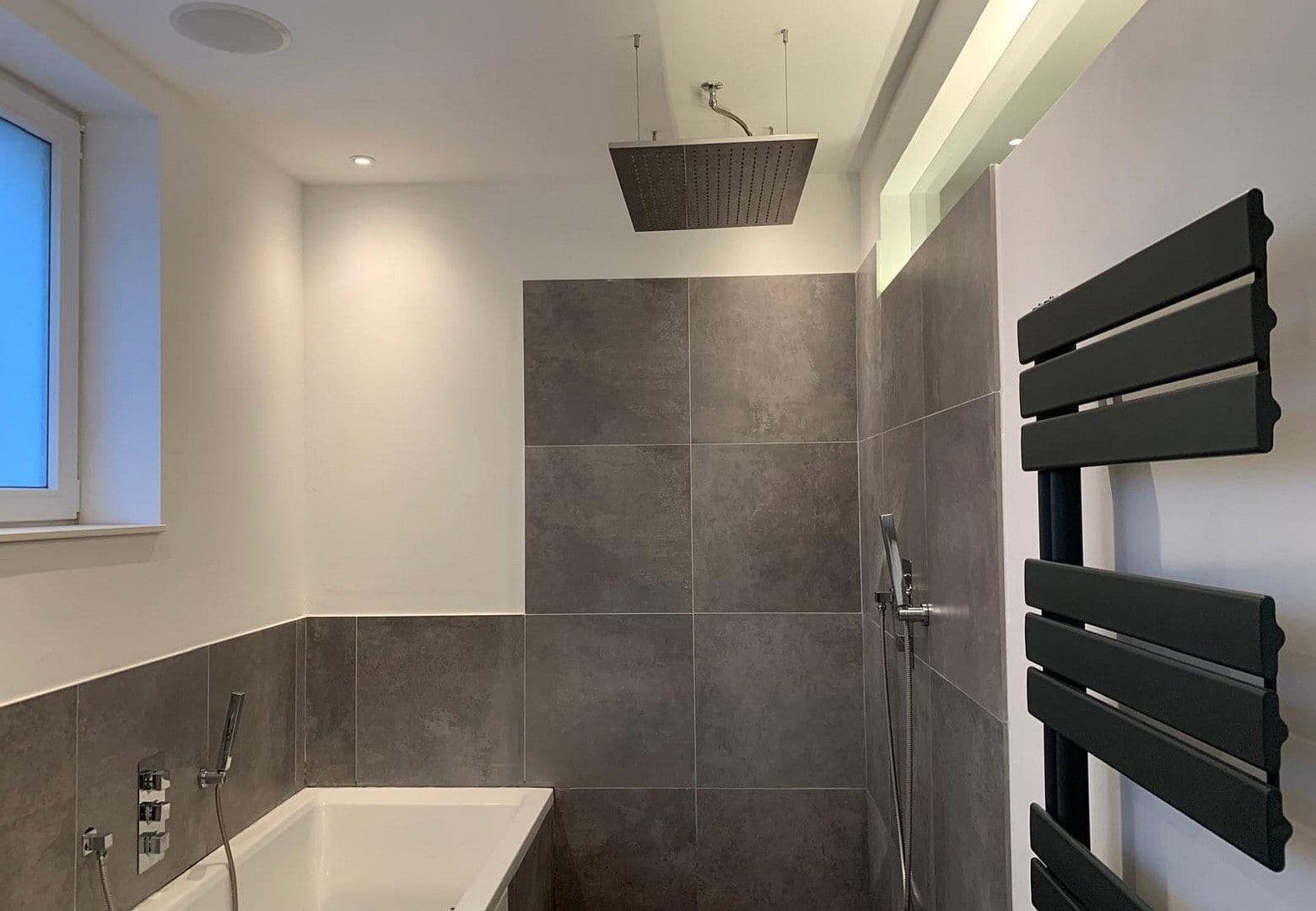 Predaj domu 215 m², pozemek 475 m², Scheffelstr. 138, Düsseldorf, Severné Porýnie - Westfálsko Predaj domu 215 m², pozemek 475 m², Scheffelstr. 138, Düsseldorf, Severné Porýnie - Westfálsko