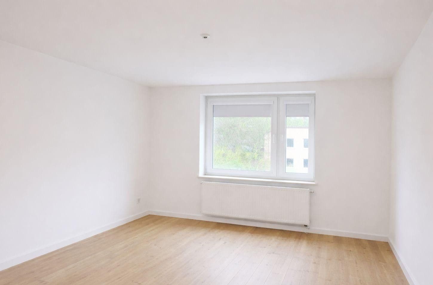 Predaj domu 215 m², pozemek 475 m², Scheffelstr. 138, Düsseldorf, Severné Porýnie - Westfálsko Predaj domu 215 m², pozemek 475 m², Scheffelstr. 138, Düsseldorf, Severné Porýnie - Westfálsko