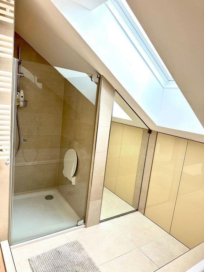 Predaj domu 258 m², pozemek 833 m², Zell am moos, Horné Rakúsko Predaj domu 258 m², pozemek 833 m², Zell am moos, Horné Rakúsko