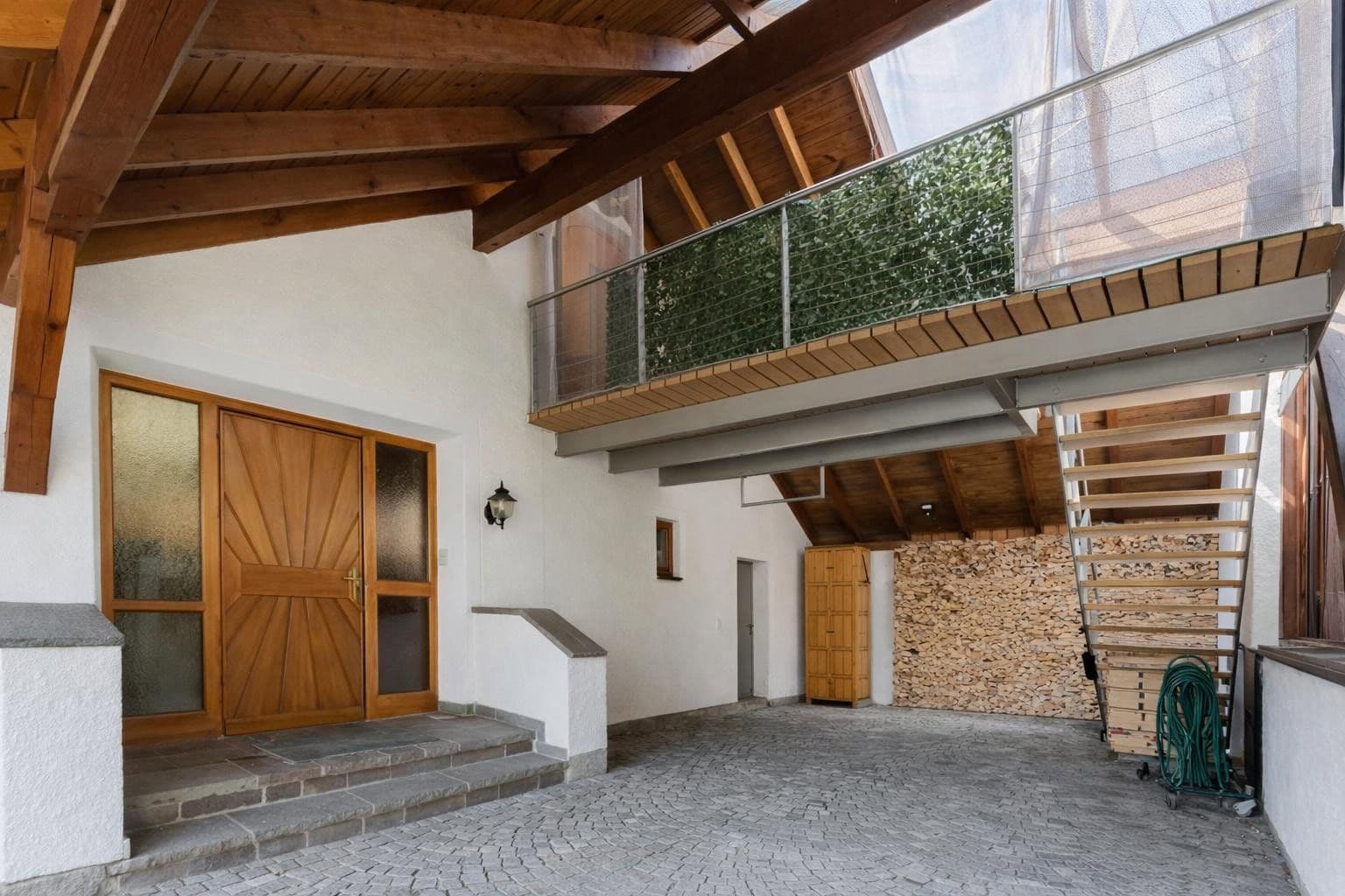 Predaj domu 258 m², pozemek 833 m², Zell am moos, Horné Rakúsko Predaj domu 258 m², pozemek 833 m², Zell am moos, Horné Rakúsko