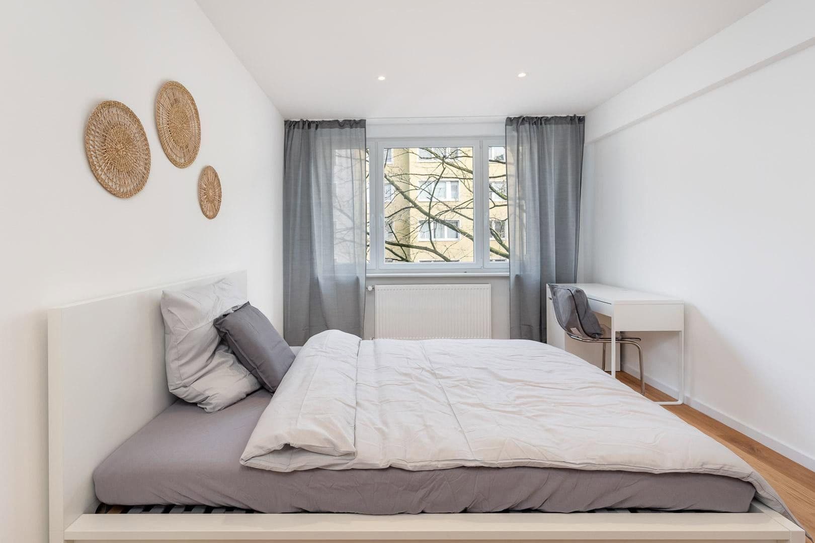 Prenájom bytu 16 m², Hüttenstr. 75, Düsseldorf, Severné Porýnie - Westfálsko Prenájom bytu 16 m², Hüttenstr. 75, Düsseldorf, Severné Porýnie - Westfálsko