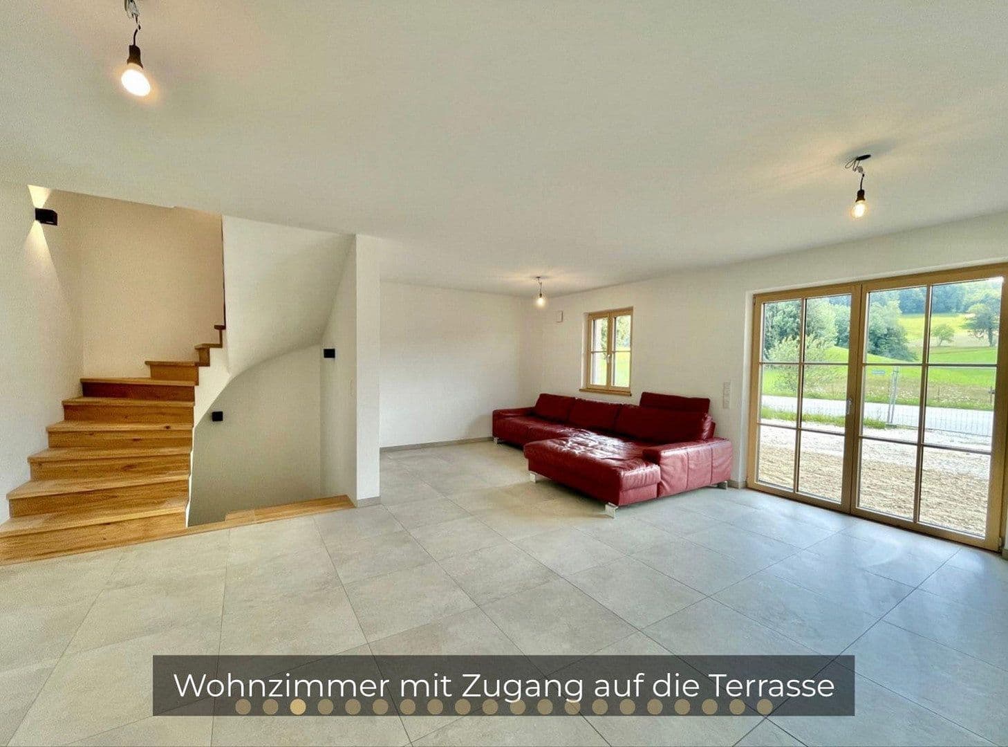 Predaj domu 151 m², pozemek 332 m², Pfarrer-Koller-Weg 6, Dietramszell, Bavorsko Predaj domu 151 m², pozemek 332 m², Pfarrer-Koller-Weg 6, Dietramszell, Bavorsko