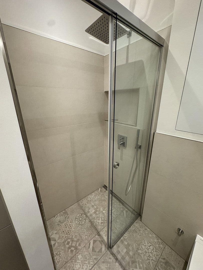 Prenájom bytu 2-izbový 55 m², Dresden, Sasko Prenájom bytu 2-izbový 55 m², Dresden, Sasko