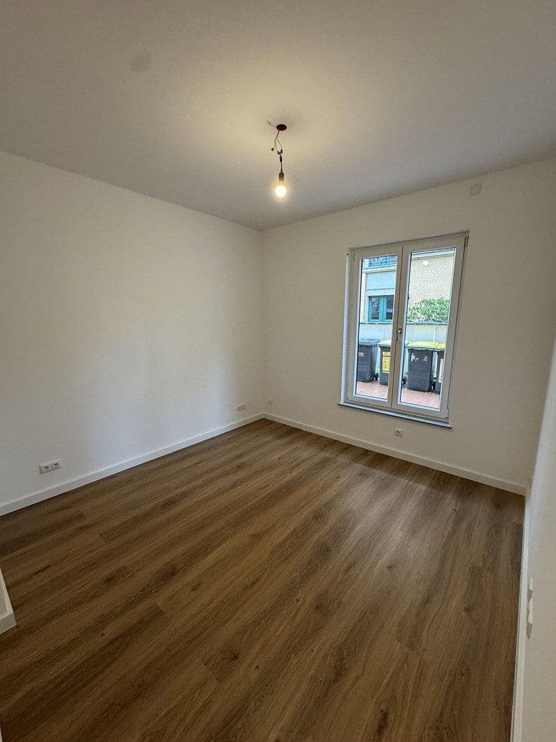 Prenájom bytu 2-izbový 55 m², Dresden, Sasko Prenájom bytu 2-izbový 55 m², Dresden, Sasko