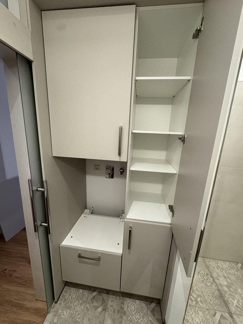 Prenájom bytu 2-izbový 55 m², Dresden, Sasko Prenájom bytu 2-izbový 55 m², Dresden, Sasko