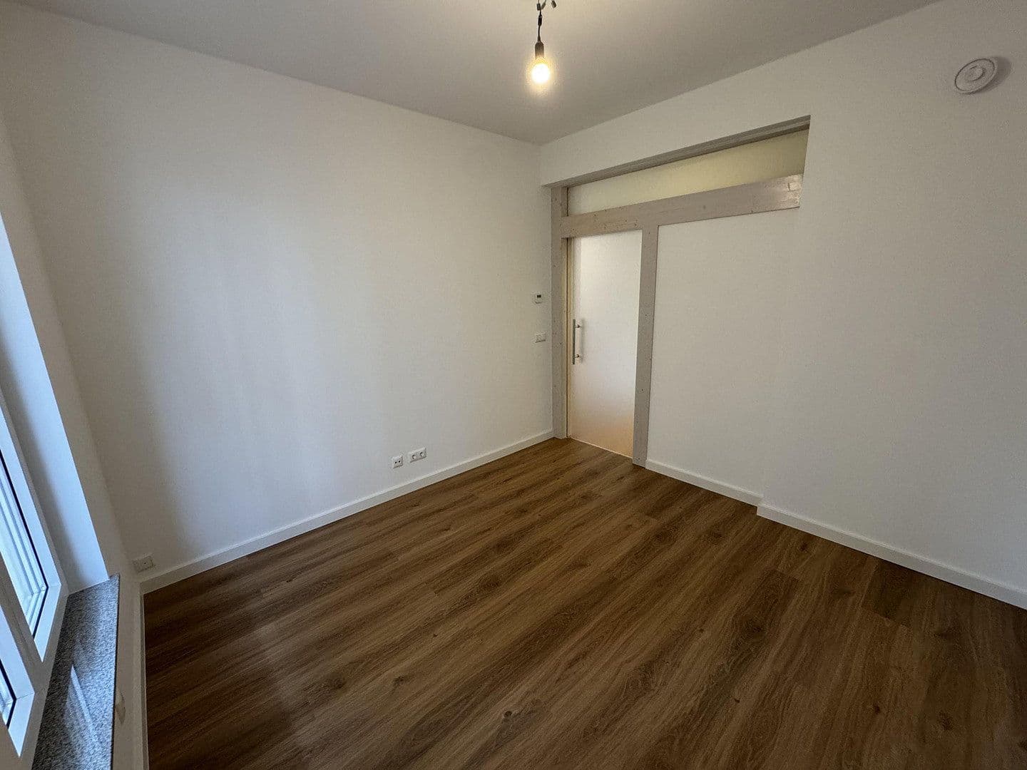 Prenájom bytu 2-izbový 55 m², Dresden, Sasko Prenájom bytu 2-izbový 55 m², Dresden, Sasko