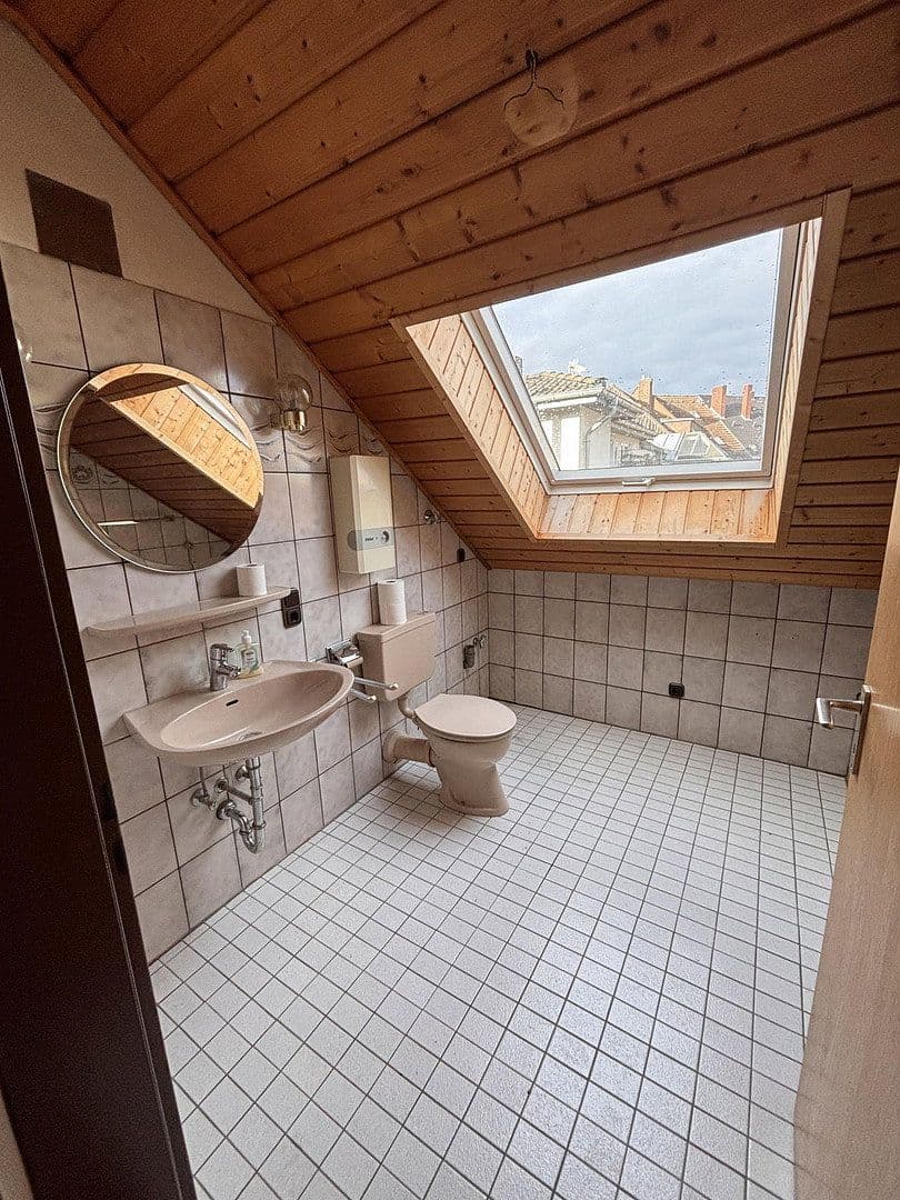 Prenájom bytu 2-izbový 76 m², Paderborn, Severné Porýnie - Westfálsko Prenájom bytu 2-izbový 76 m², Paderborn, Severné Porýnie - Westfálsko