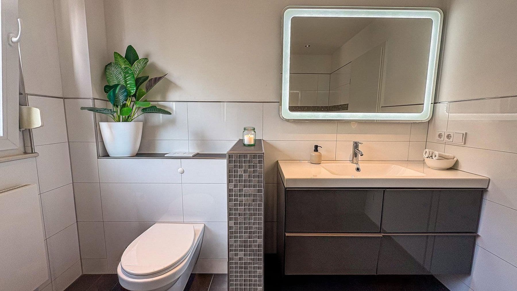 Predaj domu 133 m², pozemek 222 m², Hamburg, Hamburg Predaj domu 133 m², pozemek 222 m², Hamburg, Hamburg