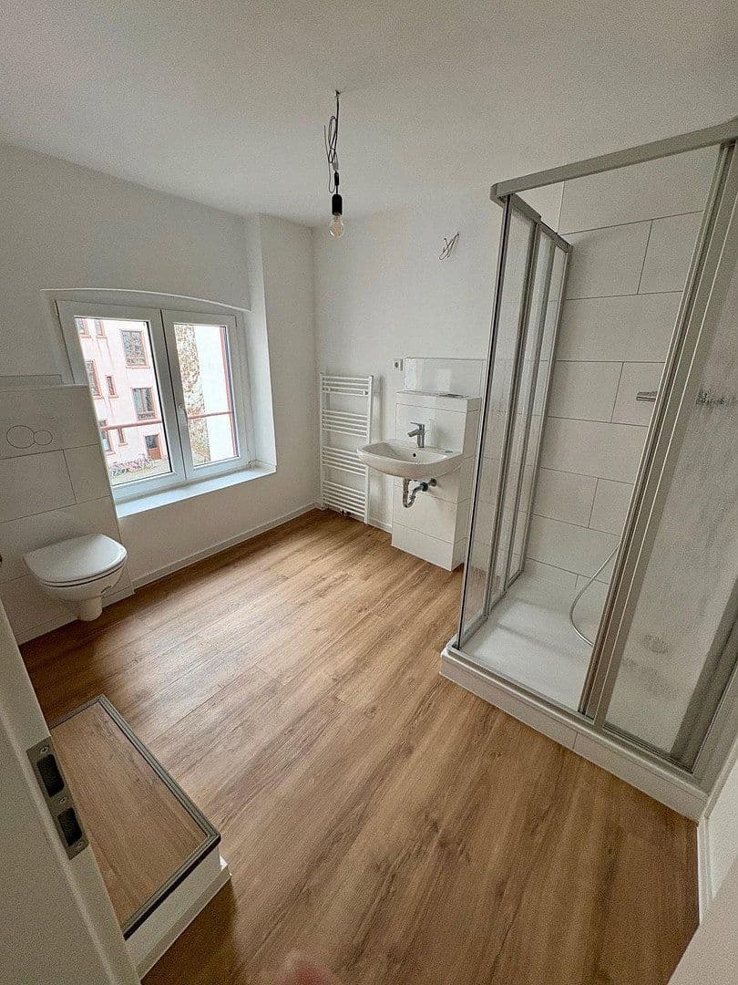 Prenájom bytu 2-izbový 46 m², Frankfurt am Main, Hesensko Prenájom bytu 2-izbový 46 m², Frankfurt am Main, Hesensko