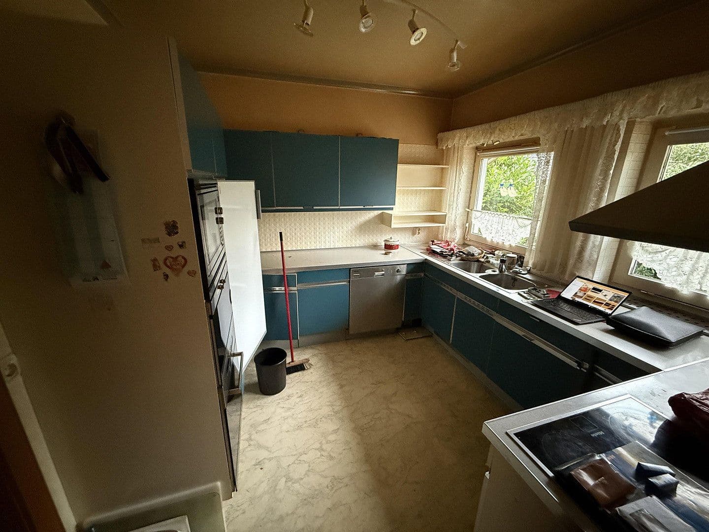 Predaj domu 165 m², pozemek 768 m², Stuhr, Dolné Sasko Predaj domu 165 m², pozemek 768 m², Stuhr, Dolné Sasko