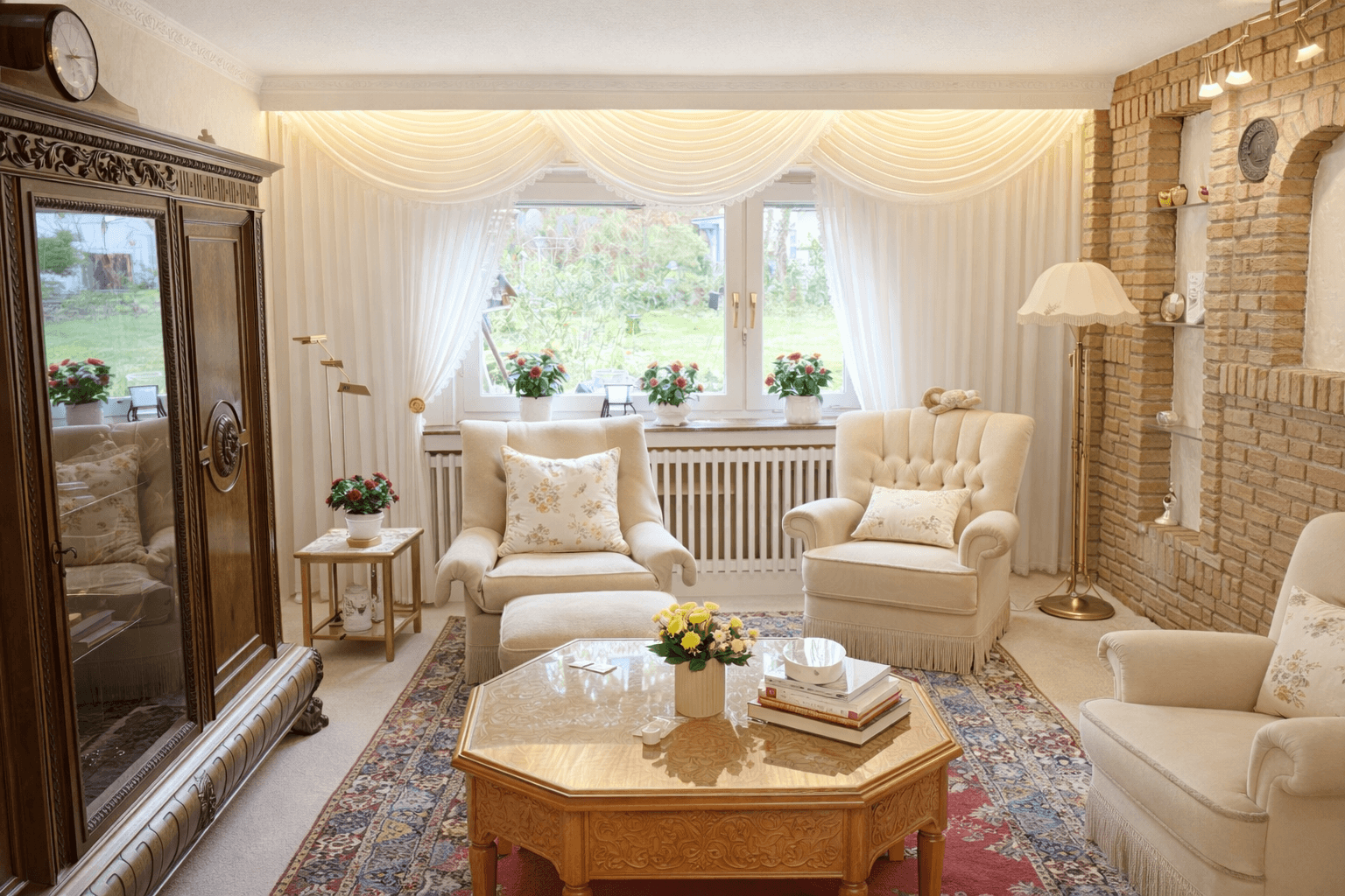 Predaj domu 165 m², pozemek 768 m², Stuhr, Dolné Sasko Predaj domu 165 m², pozemek 768 m², Stuhr, Dolné Sasko