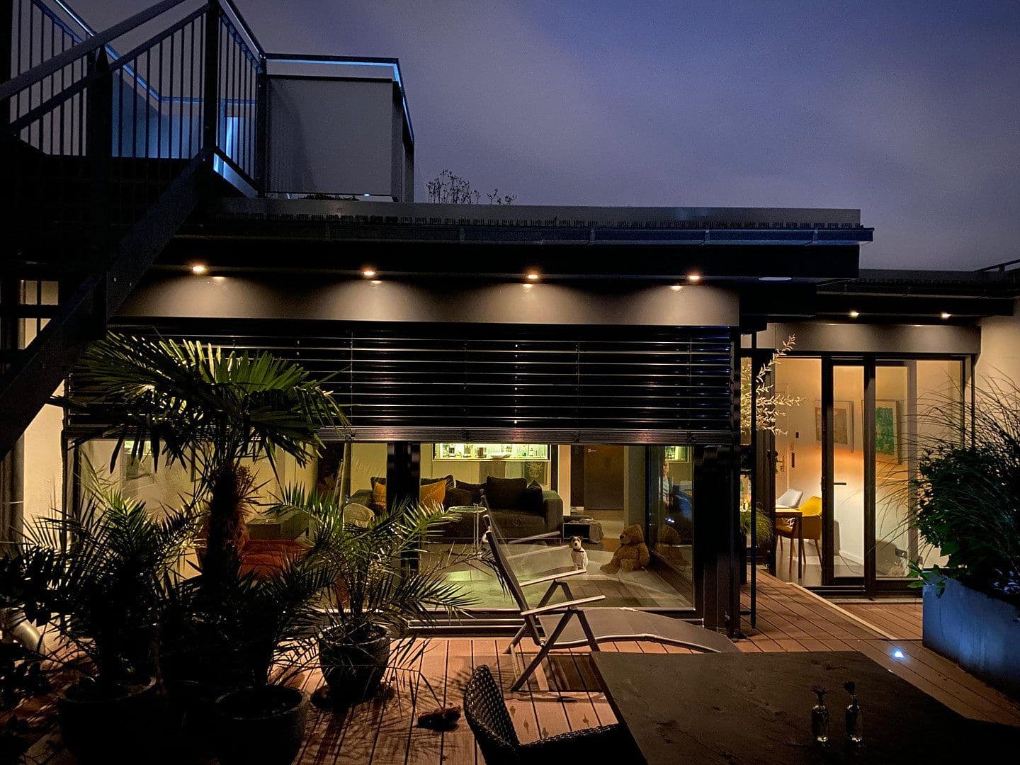 Predaj bytu 2-izbový 126 m², Graefestrasse 80, Berlin, Berlín Predaj bytu 2-izbový 126 m², Graefestrasse 80, Berlin, Berlín