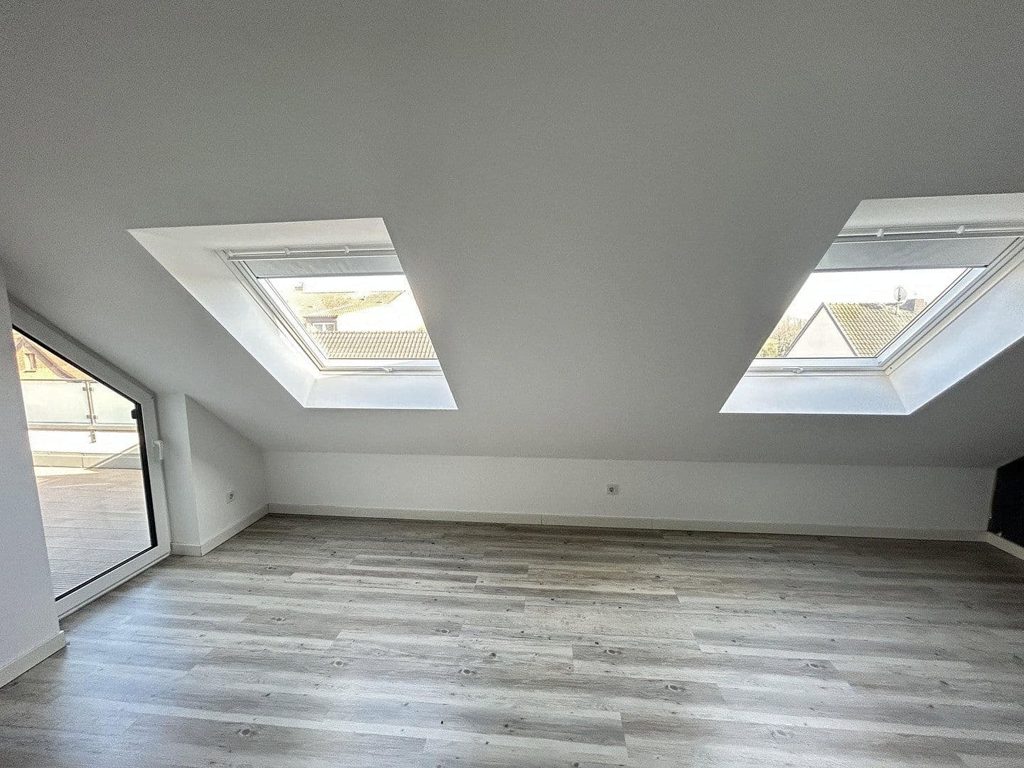 Predaj bytu 5-izbový 226 m², Lambertusstr. 36, Troisdorf, Severné Porýnie - Westfálsko Predaj bytu 5-izbový 226 m², Lambertusstr. 36, Troisdorf, Severné Porýnie - Westfálsko