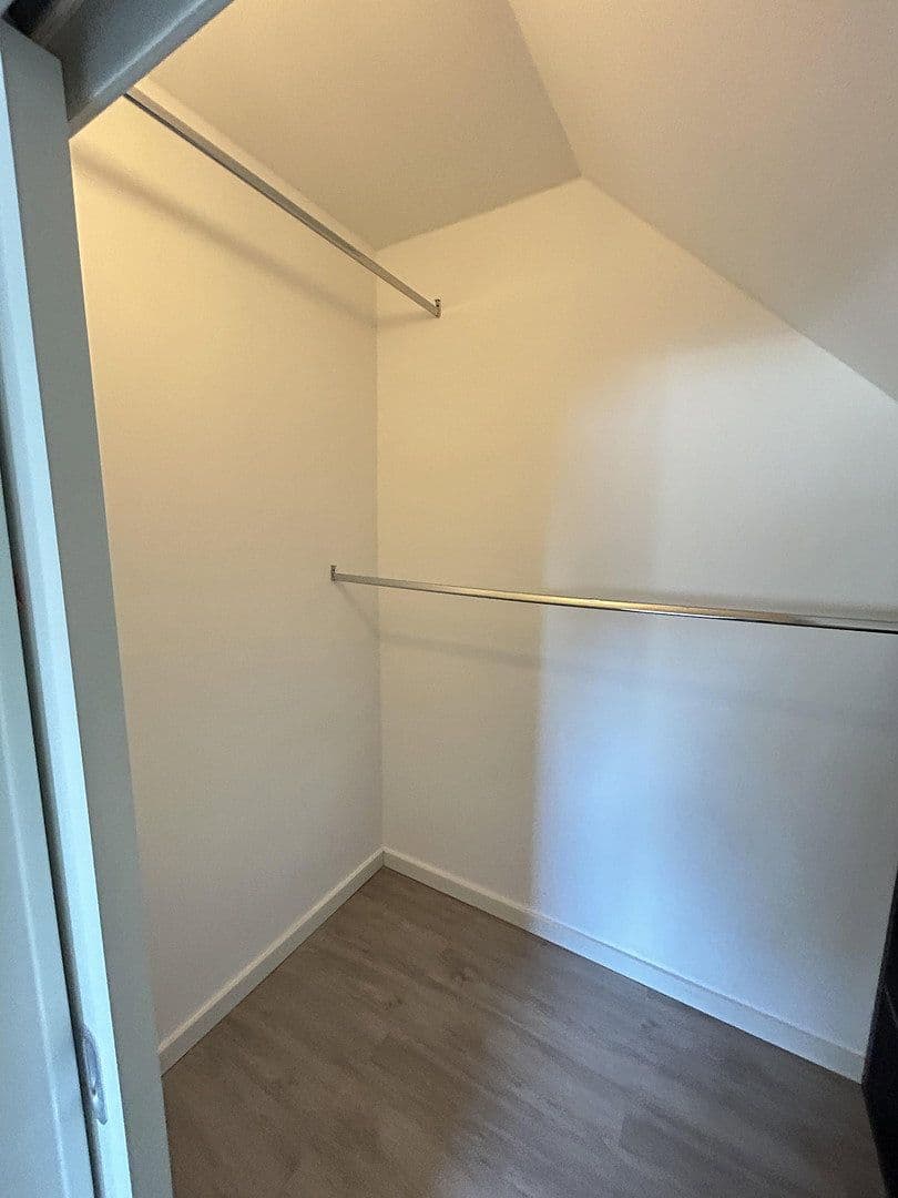 Predaj bytu 5-izbový 226 m², Lambertusstr. 36, Troisdorf, Severné Porýnie - Westfálsko Predaj bytu 5-izbový 226 m², Lambertusstr. 36, Troisdorf, Severné Porýnie - Westfálsko