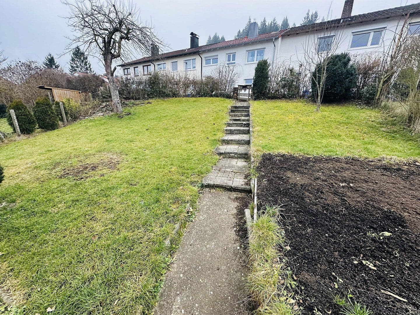 Predaj domu 115 m², pozemek 318 m², Aalen, Bádensko-Wurttembersko Predaj domu 115 m², pozemek 318 m², Aalen, Bádensko-Wurttembersko