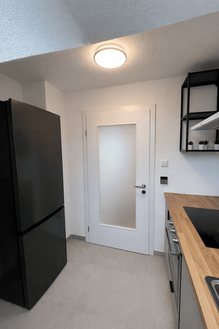 Prenájom bytu 4-izbový 15 m², Erlangen, Bavorsko Prenájom bytu 4-izbový 15 m², Erlangen, Bavorsko