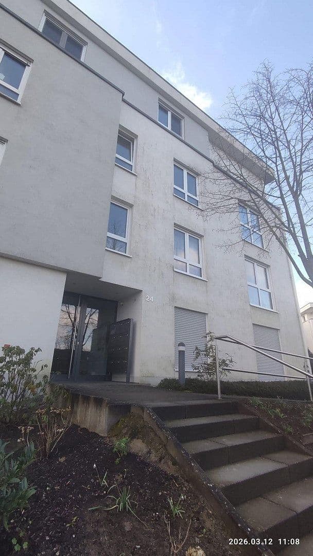 Prenájom bytu 2-izbový 68 m², An der Lindenallee 24, Frankfurt am Main, Hesensko Prenájom bytu 2-izbový 68 m², An der Lindenallee 24, Frankfurt am Main, Hesensko