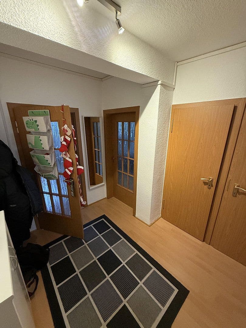 Prenájom bytu 2-izbový 50 m², Küntzelstr.53, Essen, Severné Porýnie - Westfálsko Prenájom bytu 2-izbový 50 m², Küntzelstr.53, Essen, Severné Porýnie - Westfálsko