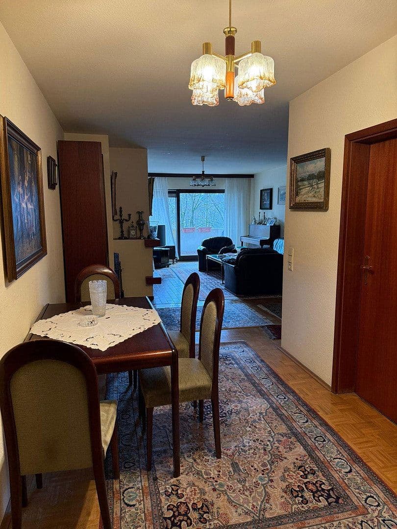 Predaj bytu 4-izbový 126 m², Wiesenau 30-32, Frankfurt, Hesensko Predaj bytu 4-izbový 126 m², Wiesenau 30-32, Frankfurt, Hesensko