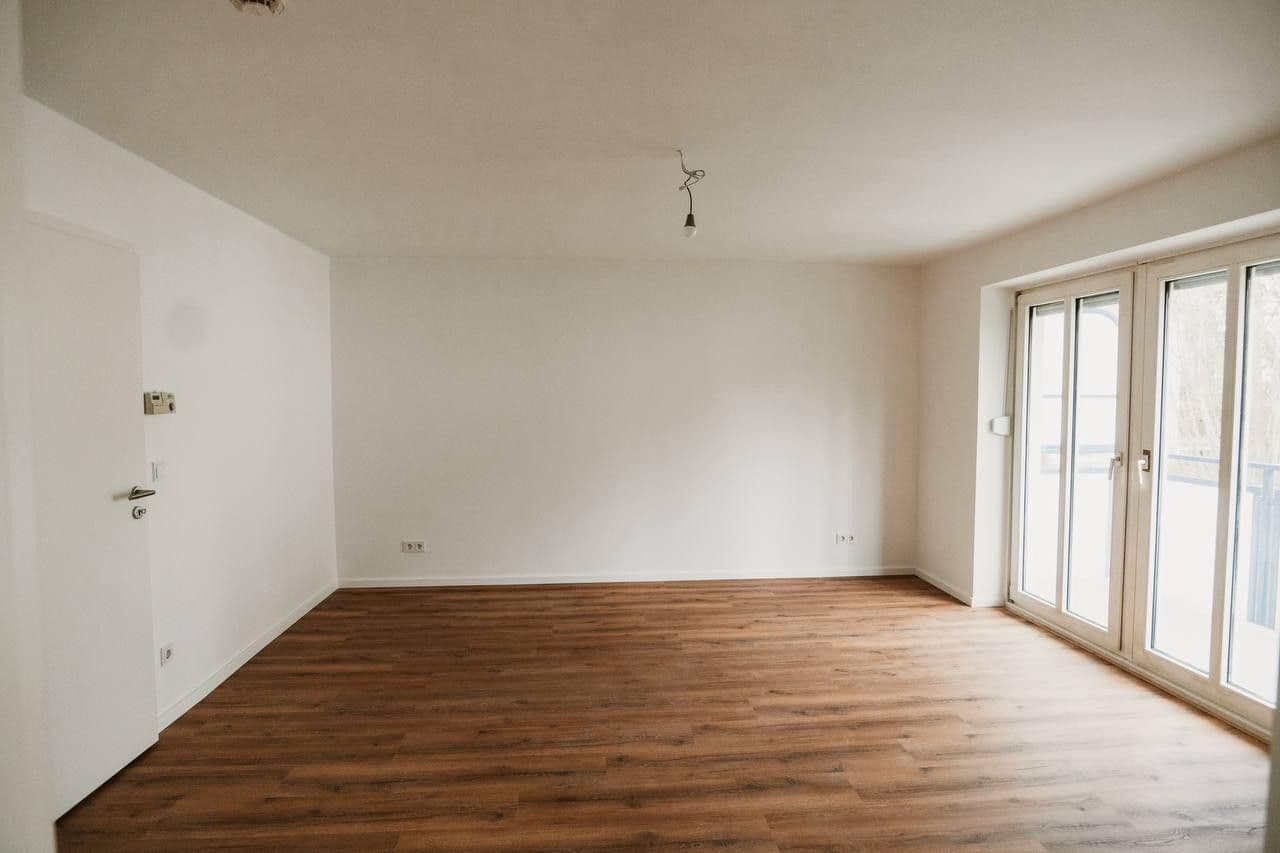 Prenájom bytu 2-izbový 61 m², Klagenfurter Straße, München, Bavorsko Prenájom bytu 2-izbový 61 m², Klagenfurter Straße, München, Bavorsko