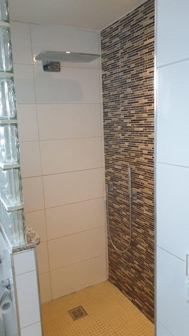 Predaj domu 1.350 m², pozemek 1.370 m², Am Goldberg 9, Heusenstamm, Hesensko Predaj domu 1.350 m², pozemek 1.370 m², Am Goldberg 9, Heusenstamm, Hesensko