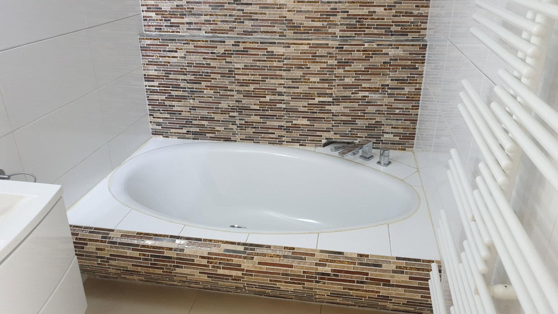 Predaj domu 1.350 m², pozemek 1.370 m², Am Goldberg 9, Heusenstamm, Hesensko Predaj domu 1.350 m², pozemek 1.370 m², Am Goldberg 9, Heusenstamm, Hesensko