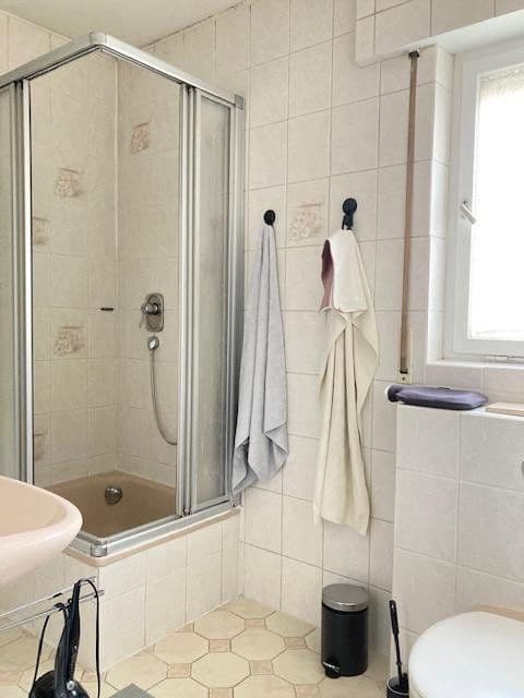 Prenájom bytu 3-izbový 75 m², Stuttgart, Bádensko-Wurttembersko Prenájom bytu 3-izbový 75 m², Stuttgart, Bádensko-Wurttembersko