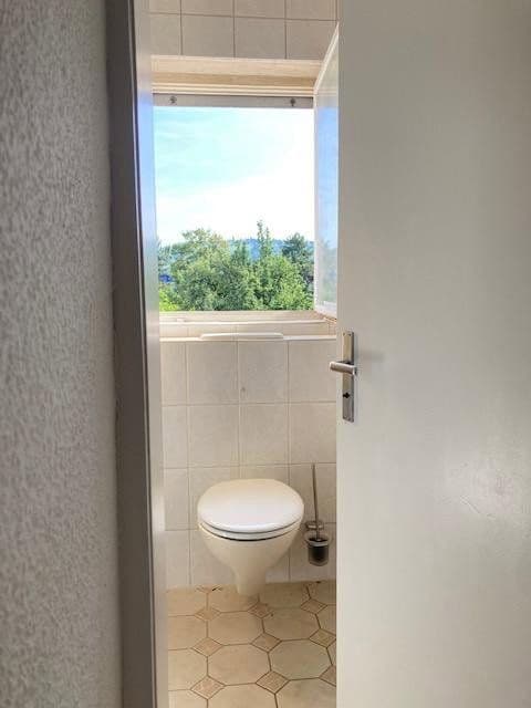 Prenájom bytu 3-izbový 75 m², Stuttgart, Bádensko-Wurttembersko Prenájom bytu 3-izbový 75 m², Stuttgart, Bádensko-Wurttembersko