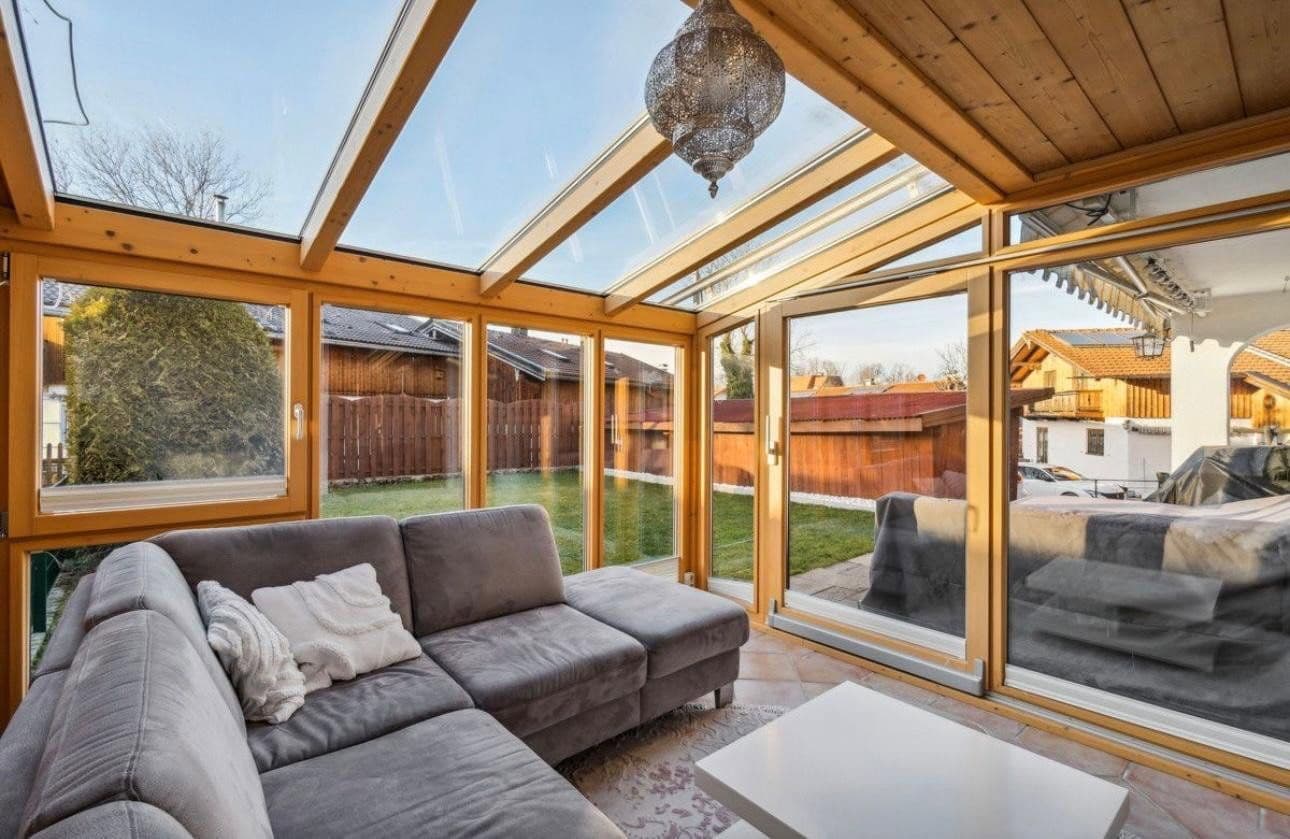 Predaj domu 133 m², pozemek 351 m², Birkenstraße 19, Miesbach, Bavorsko Predaj domu 133 m², pozemek 351 m², Birkenstraße 19, Miesbach, Bavorsko