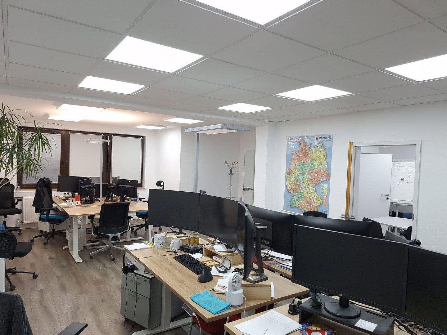 Prenájom kancelárie 165 m², Untergrünewalderstr. 18a, Wuppertal, Severné Porýnie - Westfálsko Prenájom kancelárie 165 m², Untergrünewalderstr. 18a, Wuppertal, Severné Porýnie - Westfálsko