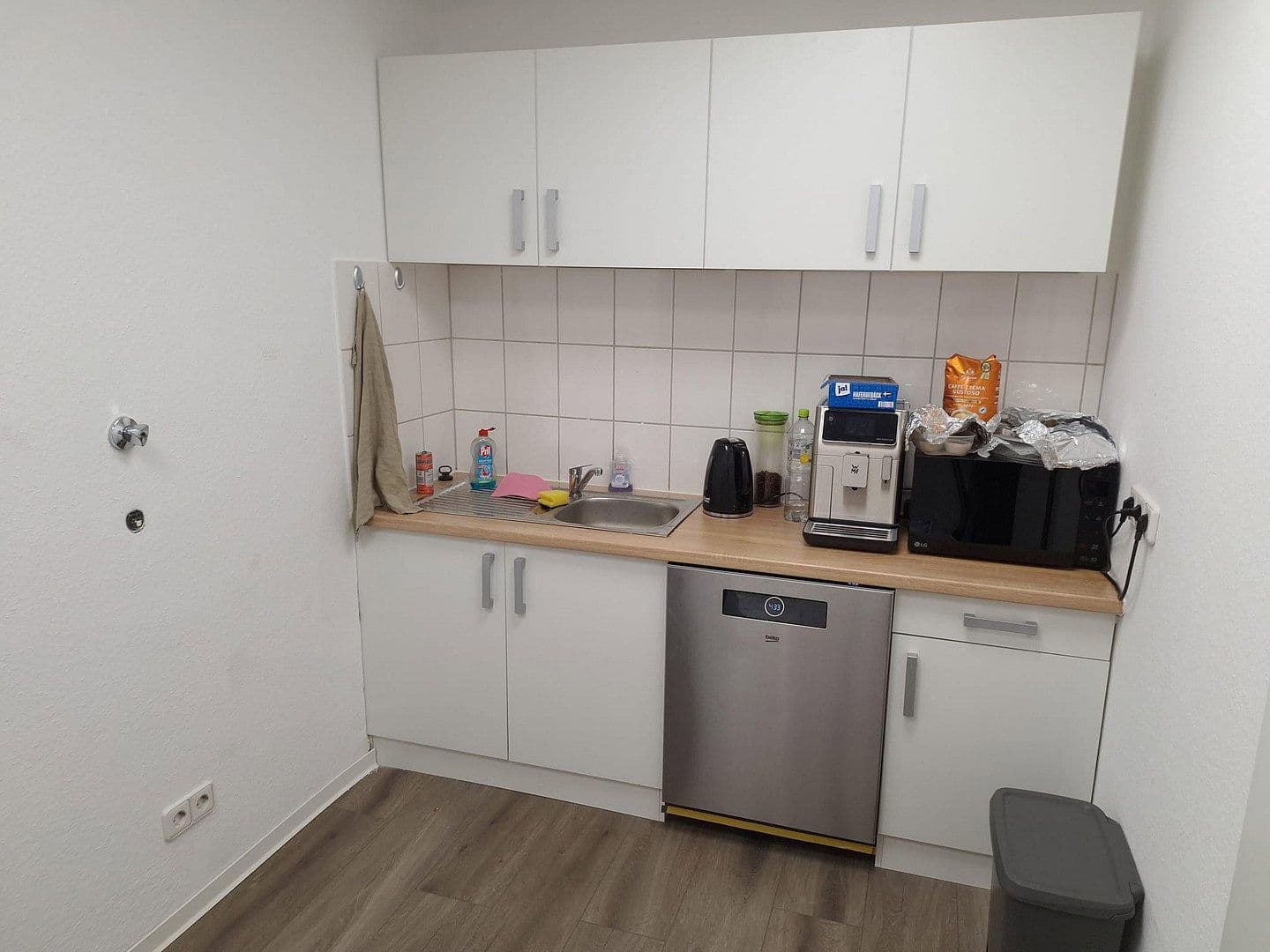 Prenájom kancelárie 165 m², Untergrünewalderstr. 18a, Wuppertal, Severné Porýnie - Westfálsko Prenájom kancelárie 165 m², Untergrünewalderstr. 18a, Wuppertal, Severné Porýnie - Westfálsko