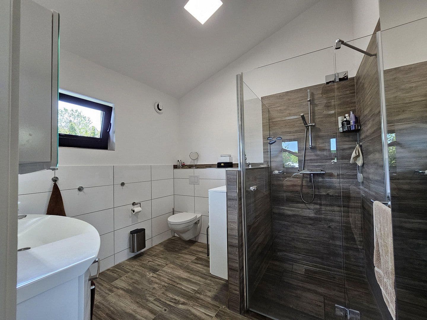 Predaj domu 200 m², pozemek 753 m², Saal, Meklenbursko-Predpomoransko Predaj domu 200 m², pozemek 753 m², Saal, Meklenbursko-Predpomoransko