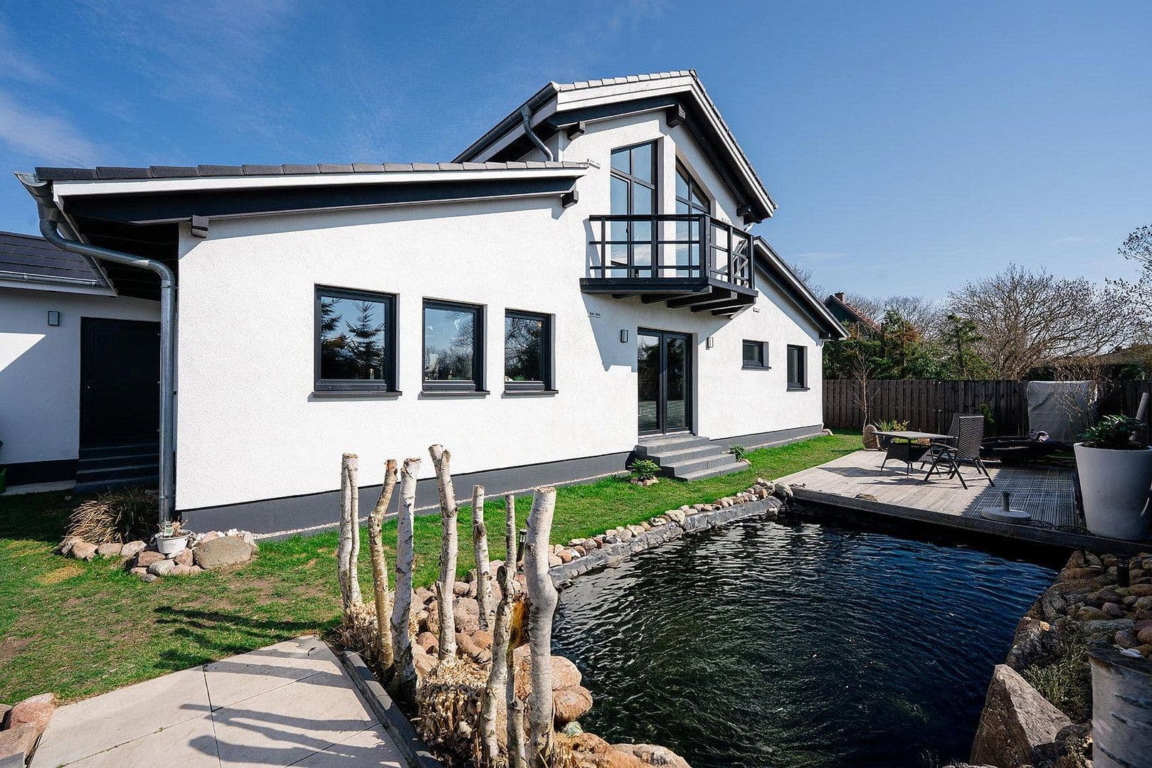 Predaj domu 200 m², pozemek 753 m², Saal, Meklenbursko-Predpomoransko Predaj domu 200 m², pozemek 753 m², Saal, Meklenbursko-Predpomoransko