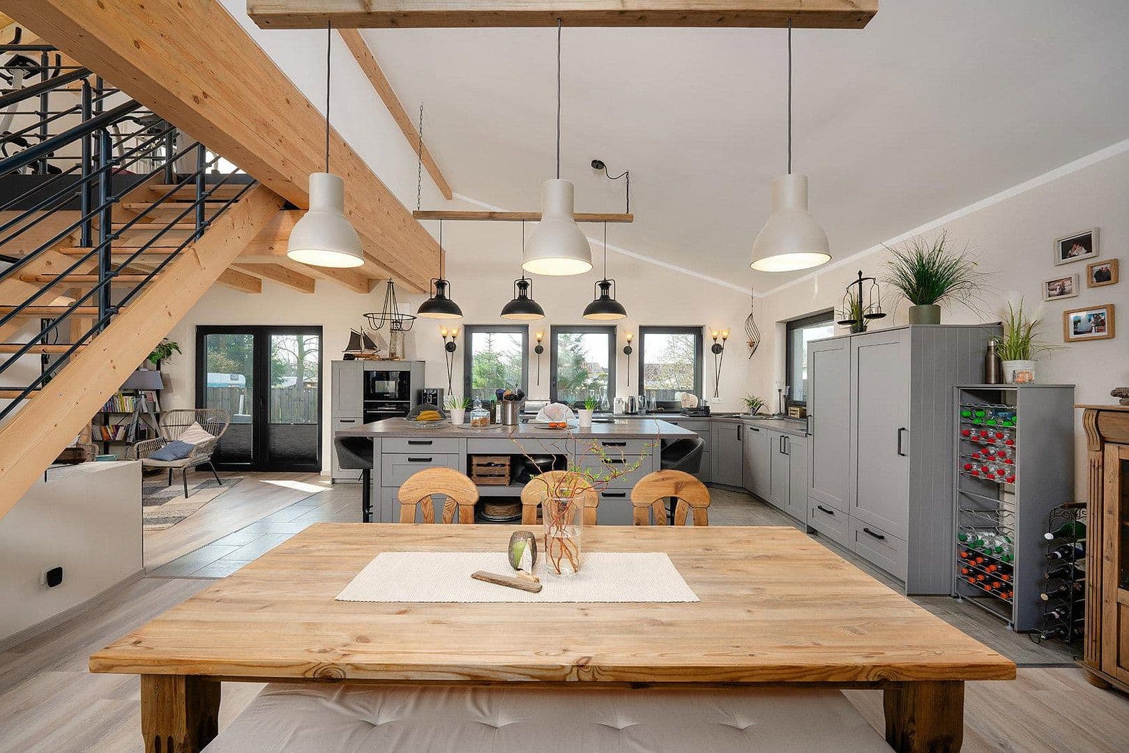 Predaj domu 200 m², pozemek 753 m², Saal, Meklenbursko-Predpomoransko Predaj domu 200 m², pozemek 753 m², Saal, Meklenbursko-Predpomoransko