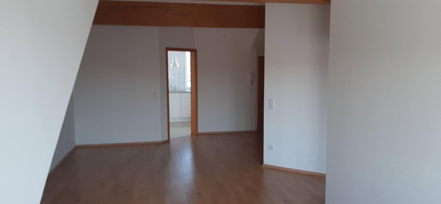 Prenájom bytu 2-izbový 68 m², Gärtnerstr. 24-26, Duisburg, Severné Porýnie - Westfálsko Prenájom bytu 2-izbový 68 m², Gärtnerstr. 24-26, Duisburg, Severné Porýnie - Westfálsko