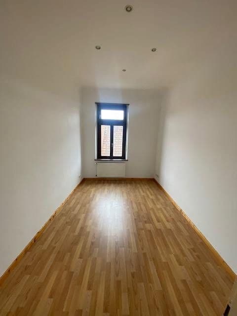 Prenájom bytu 3-izbový 84 m², Landau, Porýnie-Falcko Prenájom bytu 3-izbový 84 m², Landau, Porýnie-Falcko
