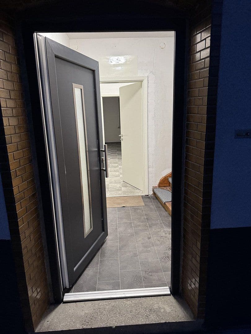 Predaj domu 155 m², pozemek 485 m², Höhbuck 7, Roßtal, Bavorsko Predaj domu 155 m², pozemek 485 m², Höhbuck 7, Roßtal, Bavorsko