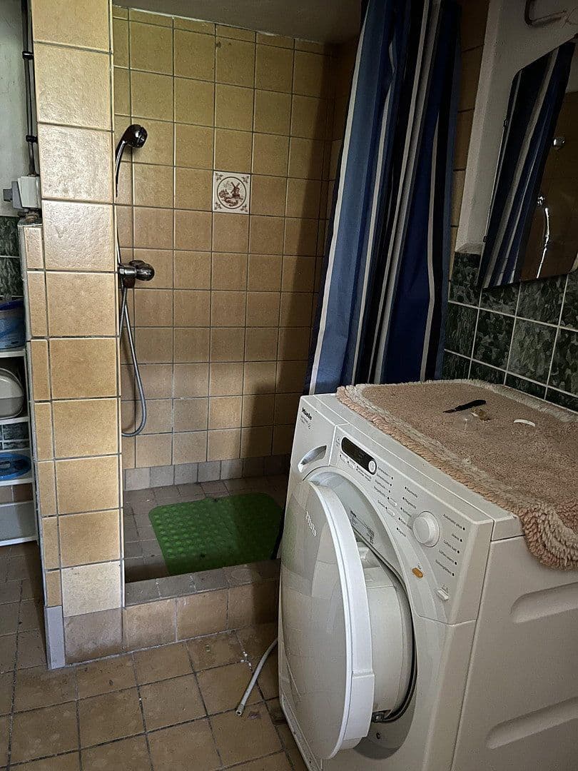 Predaj domu 116 m², pozemek 891 m², Rhönblick, Durínsko Predaj domu 116 m², pozemek 891 m², Rhönblick, Durínsko