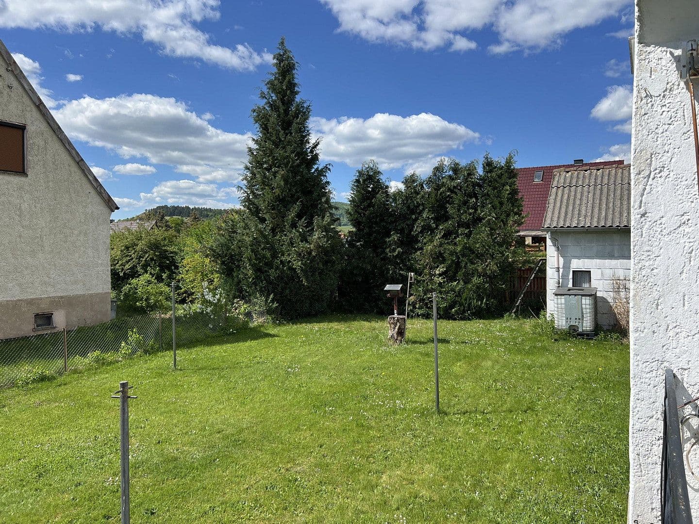 Predaj domu 116 m², pozemek 891 m², Rhönblick, Durínsko Predaj domu 116 m², pozemek 891 m², Rhönblick, Durínsko