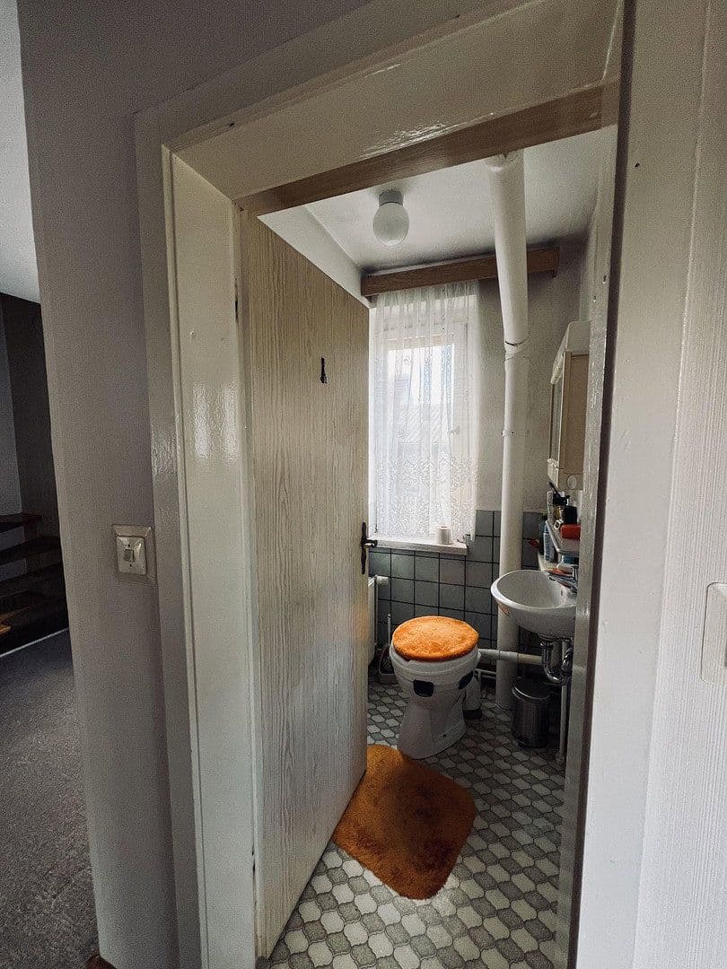 Predaj domu 116 m², pozemek 891 m², Rhönblick, Durínsko Predaj domu 116 m², pozemek 891 m², Rhönblick, Durínsko