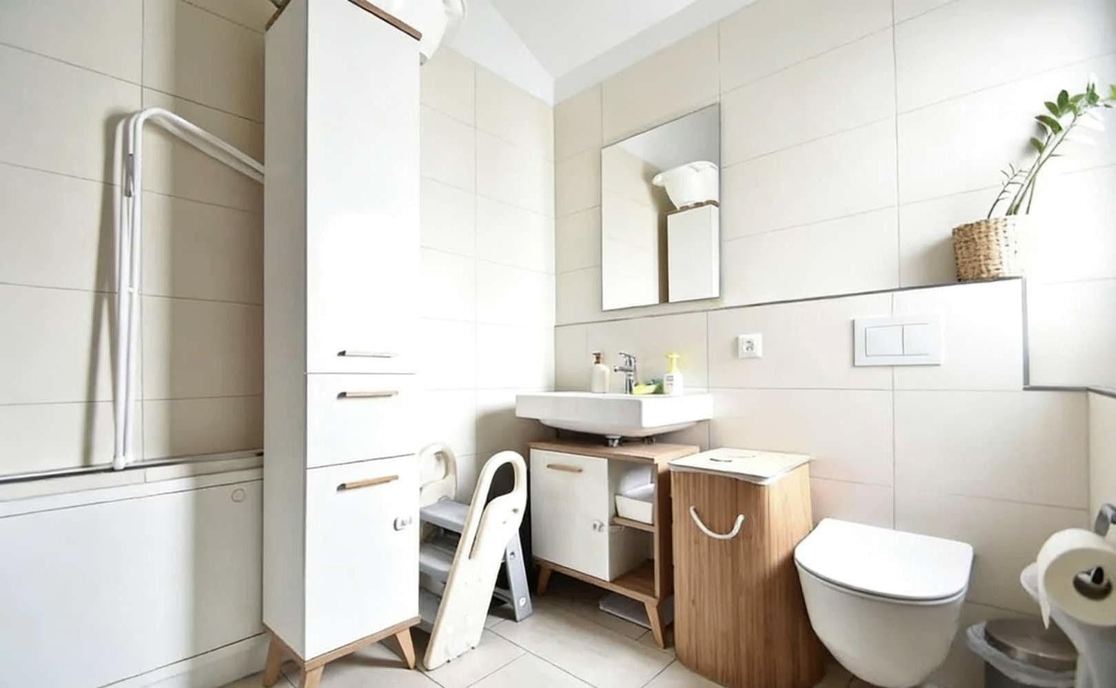 Prenájom bytu 3-izbový 71 m², Stuttgart-Plieningen, Bádensko-Wurttembersko Prenájom bytu 3-izbový 71 m², Stuttgart-Plieningen, Bádensko-Wurttembersko