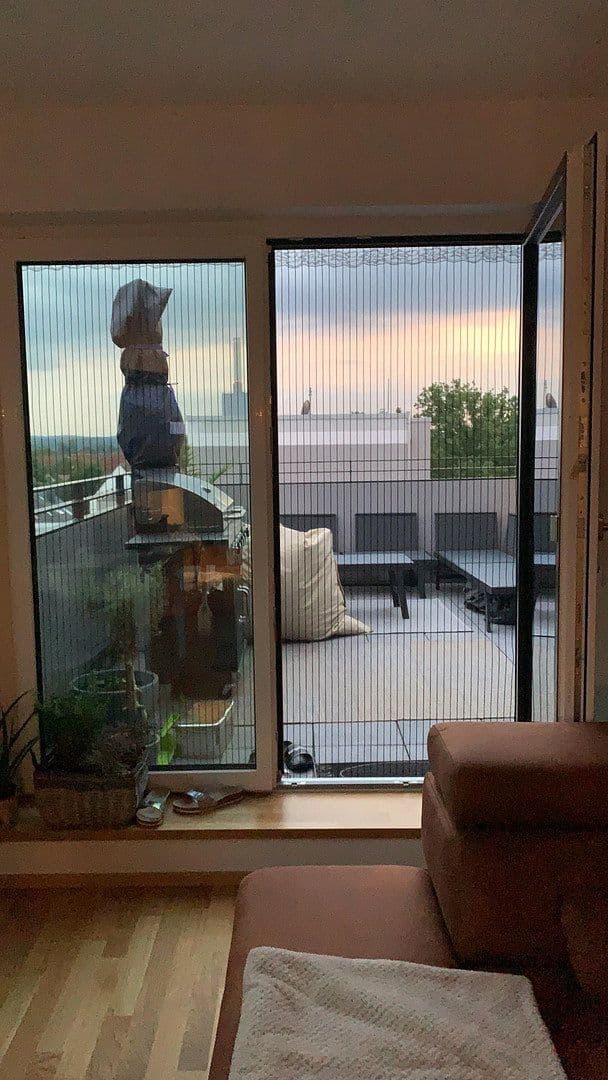 Prenájom bytu 2-izbový 79 m², Nürnberg, Bavorsko Prenájom bytu 2-izbový 79 m², Nürnberg, Bavorsko