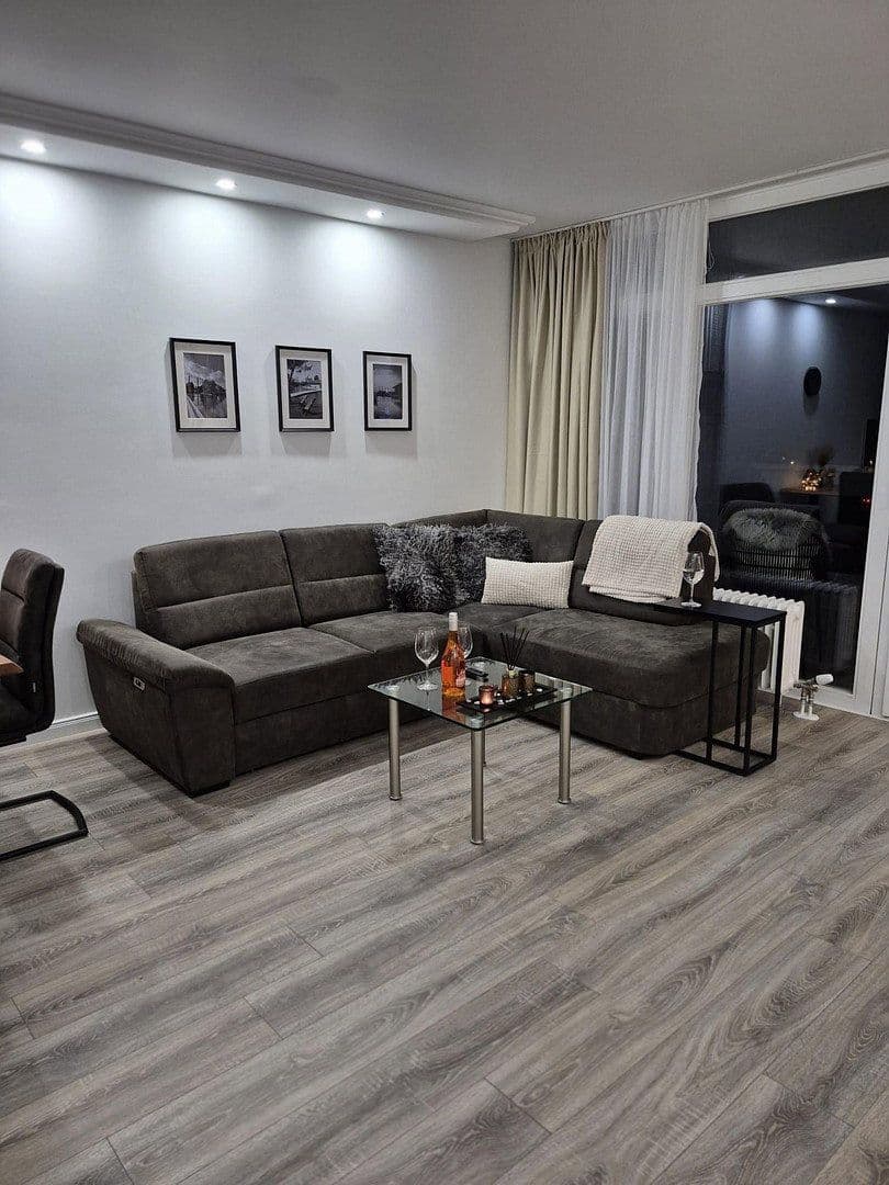 Prenájom bytu 2-izbový 60 m², Am Mühlengraben 24, Wolfsburg, Dolné Sasko Prenájom bytu 2-izbový 60 m², Am Mühlengraben 24, Wolfsburg, Dolné Sasko