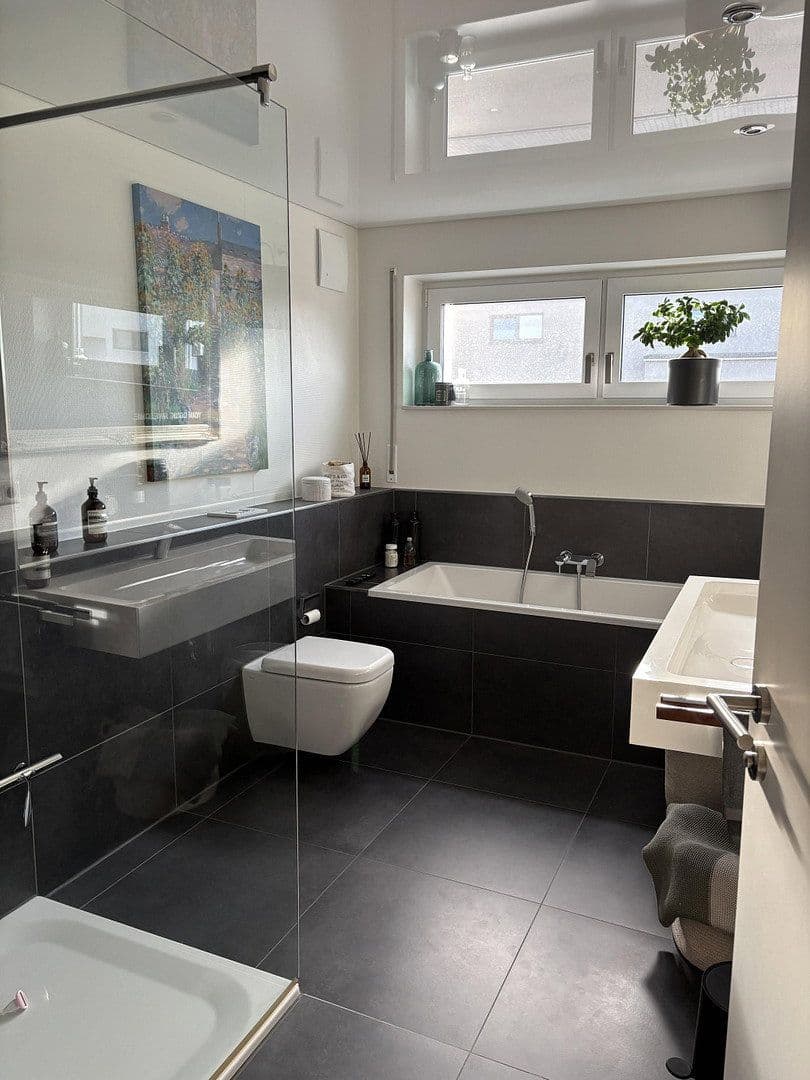 Predaj bytu 3-izbový 105 m², Stutensee, Bádensko-Wurttembersko Predaj bytu 3-izbový 105 m², Stutensee, Bádensko-Wurttembersko