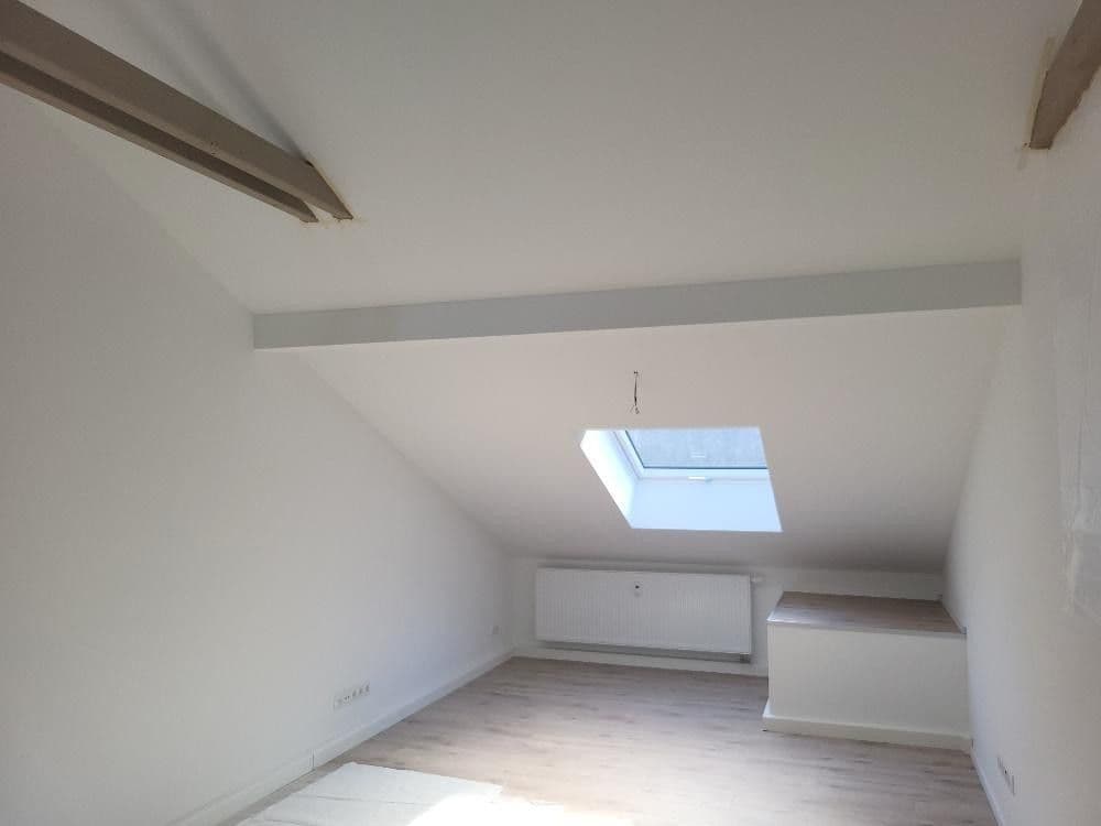 Prenájom bytu 4-izbový 107 m², Waldstraße 12, Greiz, Durínsko Prenájom bytu 4-izbový 107 m², Waldstraße 12, Greiz, Durínsko